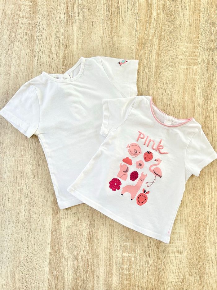 2 t-shirt S manches courtes bébé fille