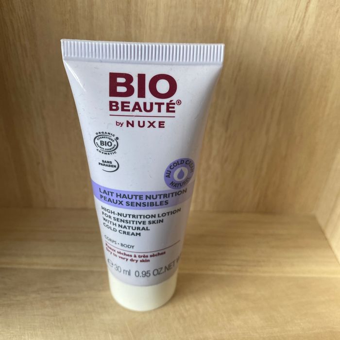 Bio beauté NUXE  lait  hautes nutrition, peaux sensibles