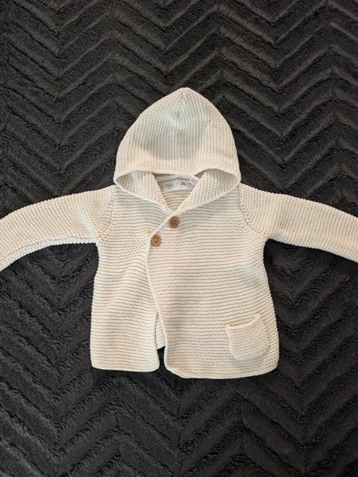 Lot de 22 vêtements bébé T6mois - photo numéro 2