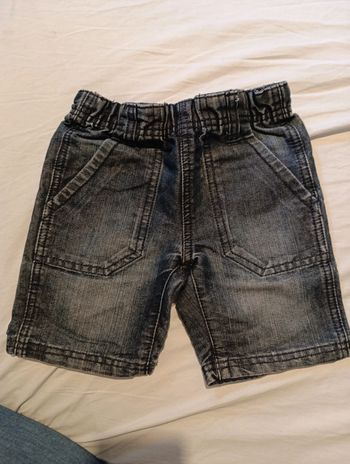 Short jean