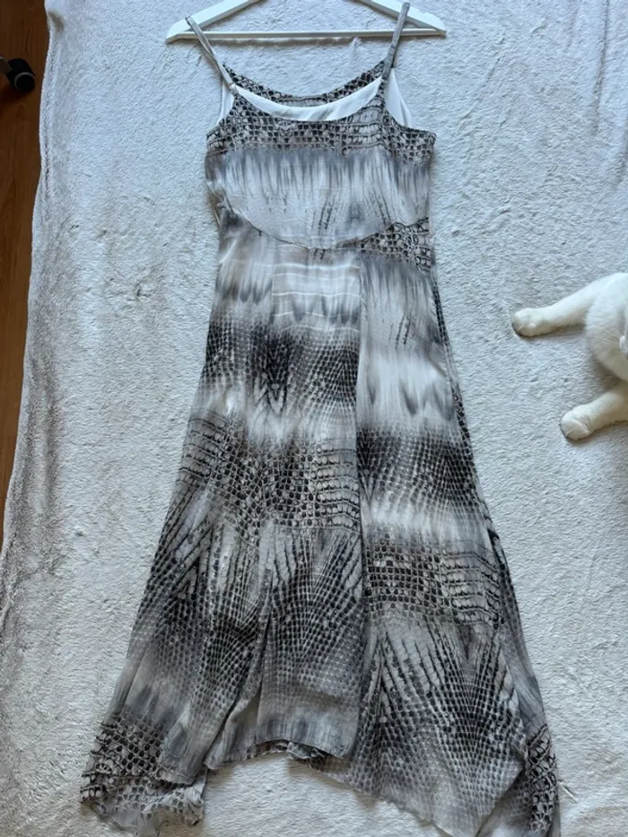 Robe longue occasion cocktail effet crocodile - photo numéro 6