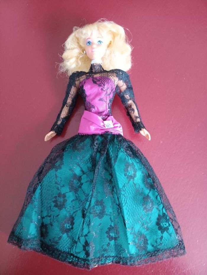 Tenue haute couture 1986. # 3265