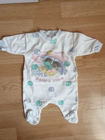 Pyjama blanc à motif"C&A"en 3mois(TBE)