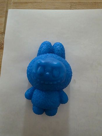 Labubu bleu odeur blueberry