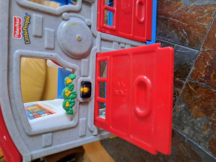 Caserne de pompiers Little People - photo numéro 6