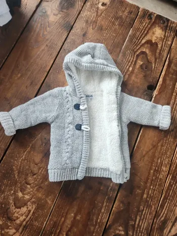Gilet polaire 6 mois