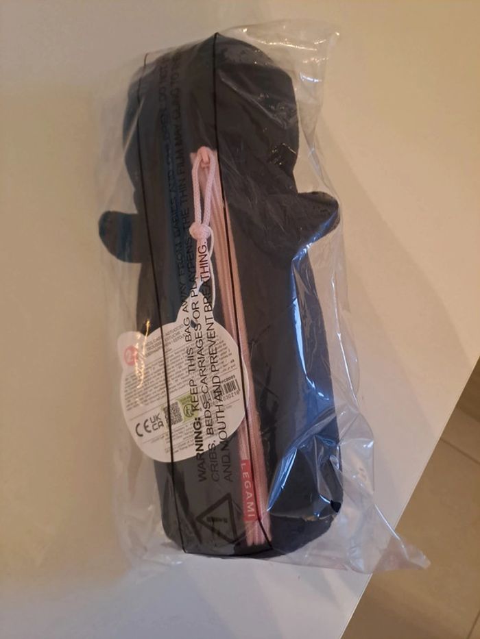 Trousse chat legami neuve - photo numéro 2