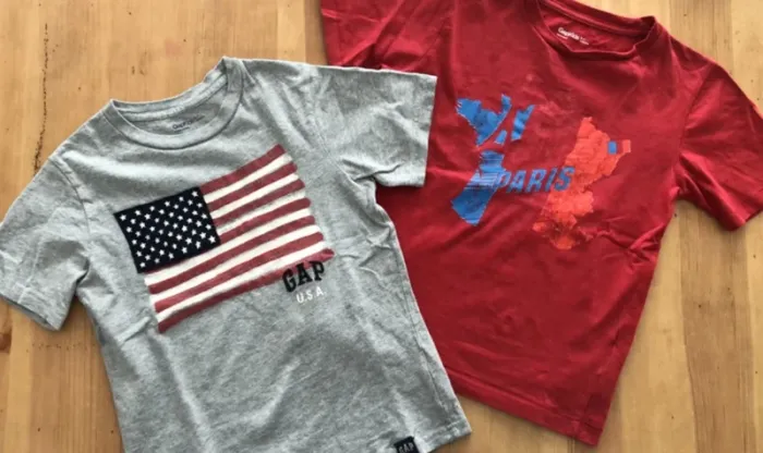 Lot 2 tee-shirts Gap 6/7 ans