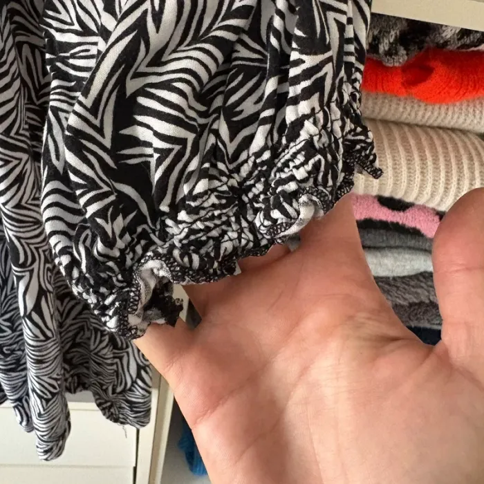 T-shirt Ms Mode • noir & blanc • 52 🌼 - photo numéro 3