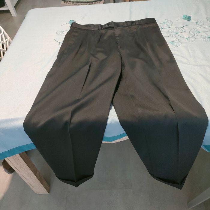 Costume homme noir - photo numéro 6