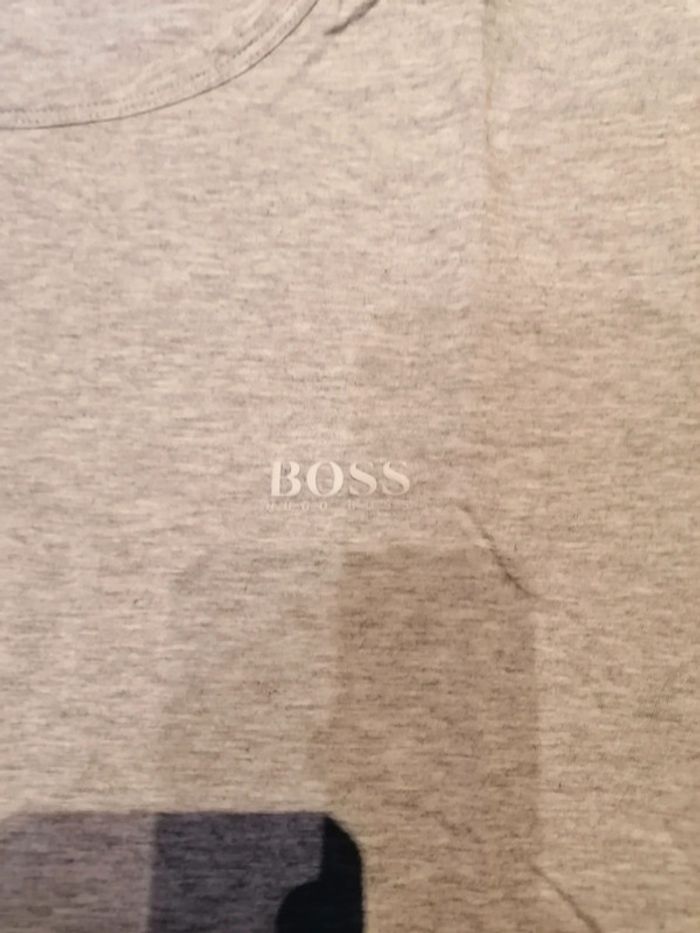 Tee shirt Hugo Boss - photo numéro 2