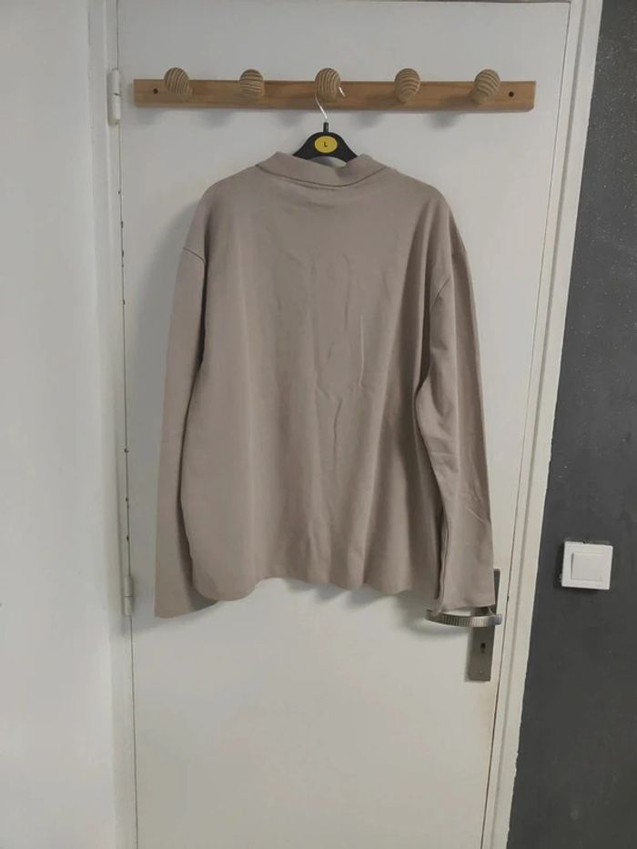 Relaxed Fit Crew Neck Polo Shirt - Long Sleeves - Taupe asos - photo numéro 3