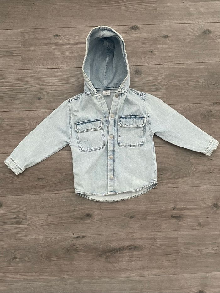 Veste jeans Zara 4/5 ans 11O cm