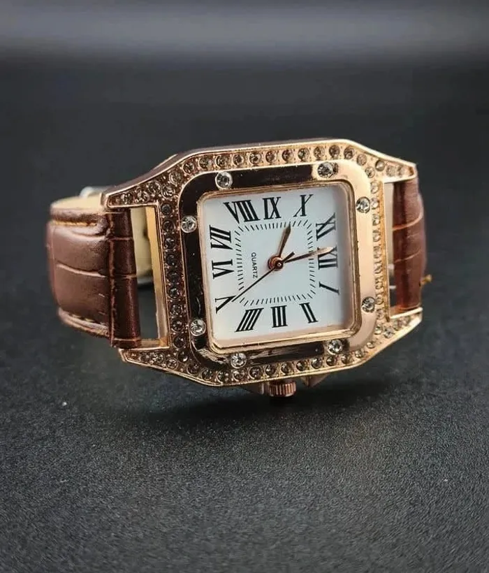 Montre marron & dorée femme, style rétro - photo numéro 2