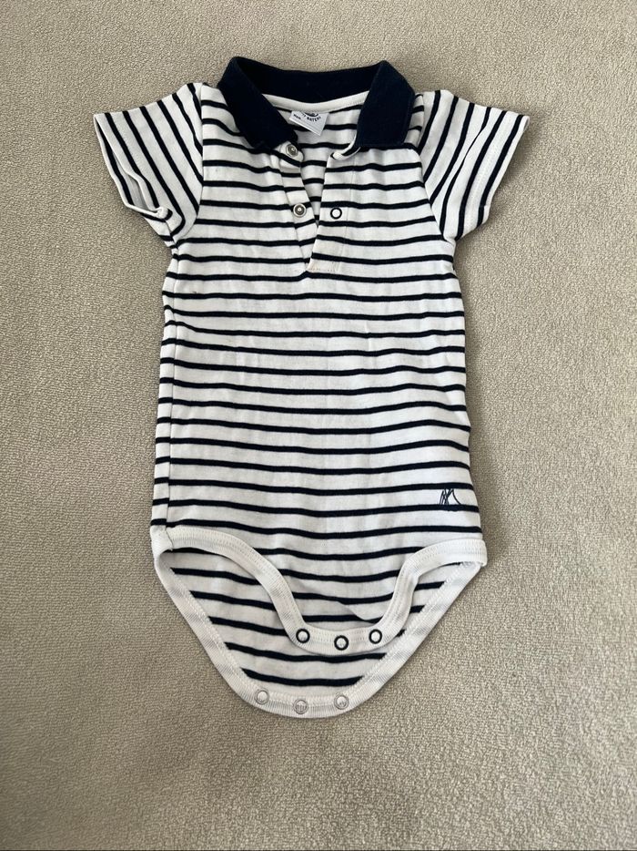 Lot bodies petit bateau 12 mois - photo numéro 3