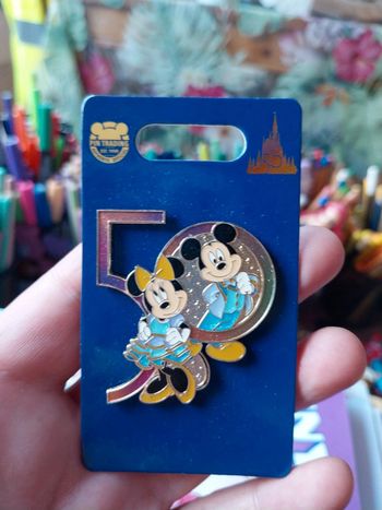 Pins Disney 50 ans anniversaire Walt disney world mickey