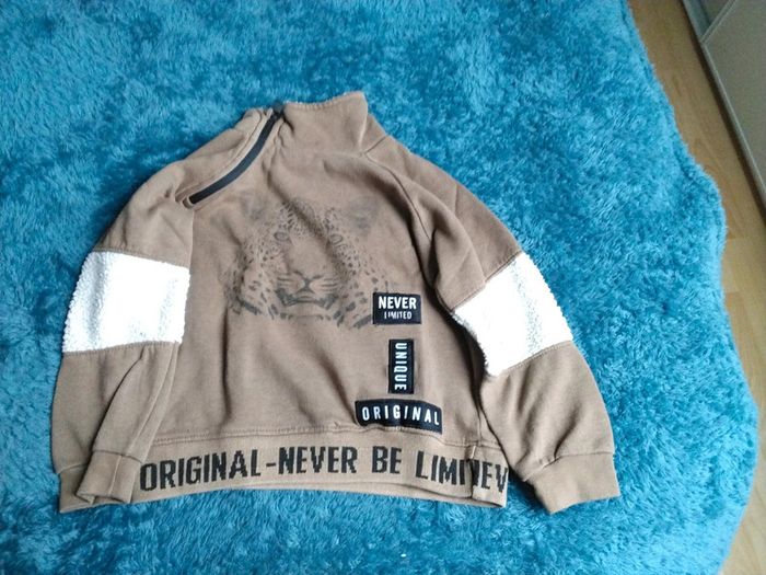 Pull marron et sherpa Orchestra 6ans