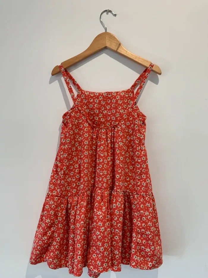 Robe légère rouge fleurie - photo numéro 2