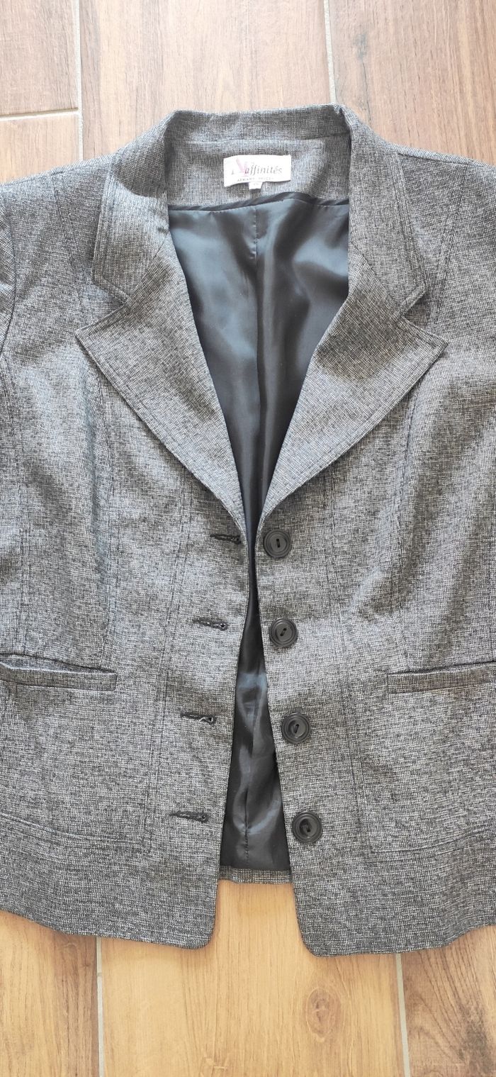 Haut de costume - photo numéro 2