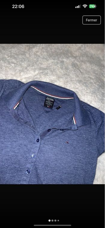 Très beau haut avec un col