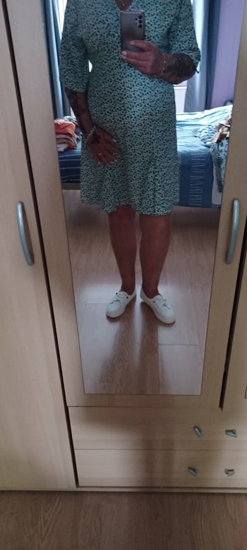 Très jolie robe d'été femme T 4