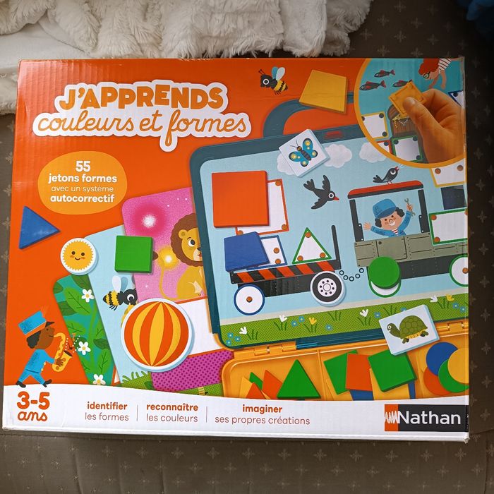 Jeux puzzle j'apprends couleurs et formes