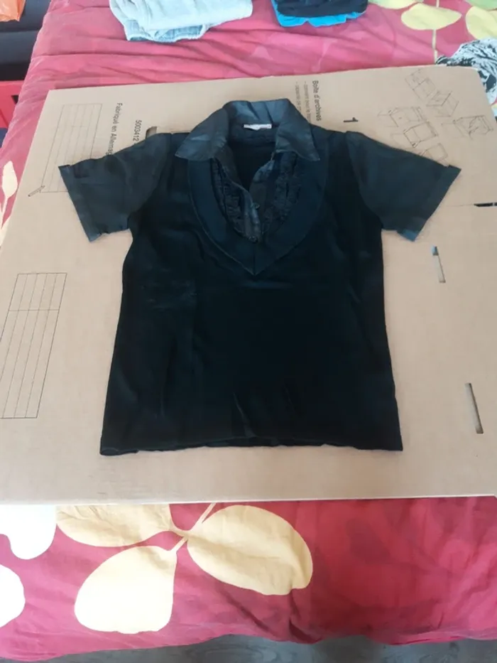 Joli petit haut taille unique