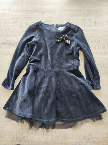 Robe catimini velours et tulle 5 ans