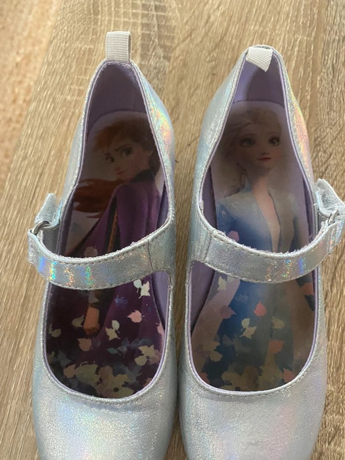Chaussures princesse taille 31 la reine des neiges - photo numéro 7