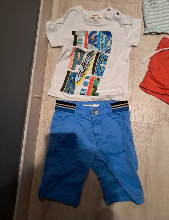 Lot d'ensembles et shorts 24mois garçon neuf - photo numéro 3