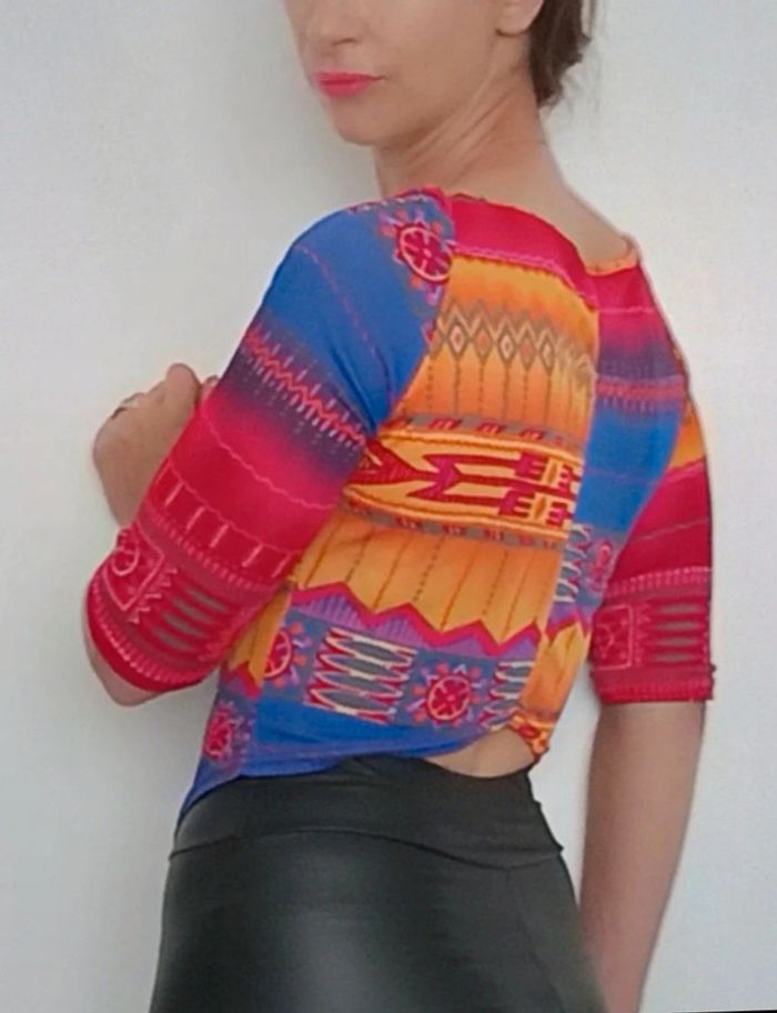 Top asymétrique coloré jus de pom tu