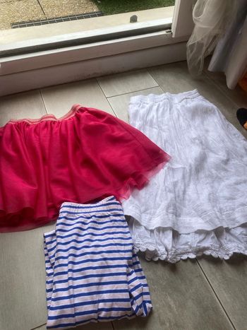 Vêtements, taille cinq