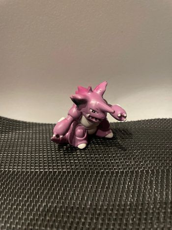 Pokémon figurine PVC Nidoking Tomy Nintendo officielle 3/4cm environ