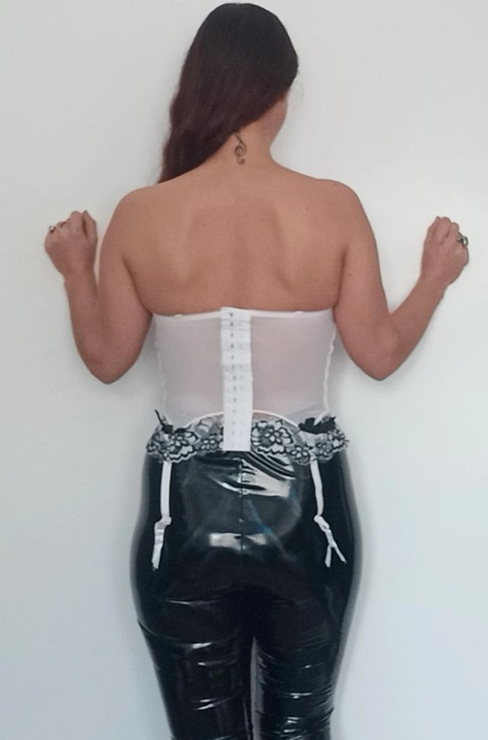 Bustier guepiere lingerie avec jarretieres 90b - photo numéro 5