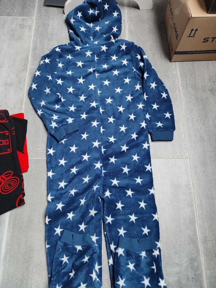 Lot de 2 pyjamas en 6/7 ans - photo numéro 3