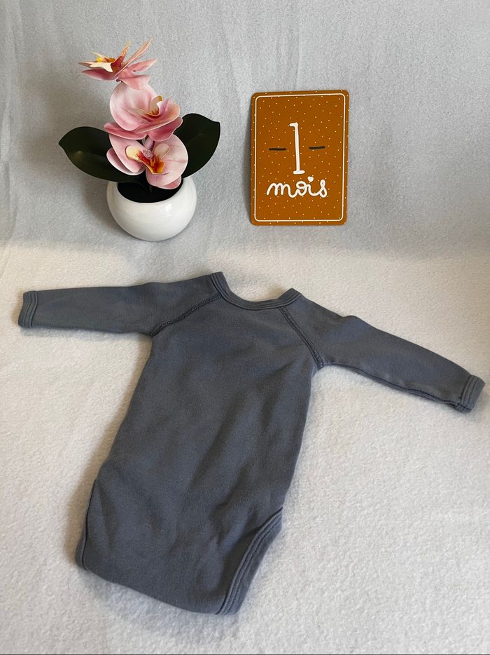 Body 1 mois - photo numéro 2