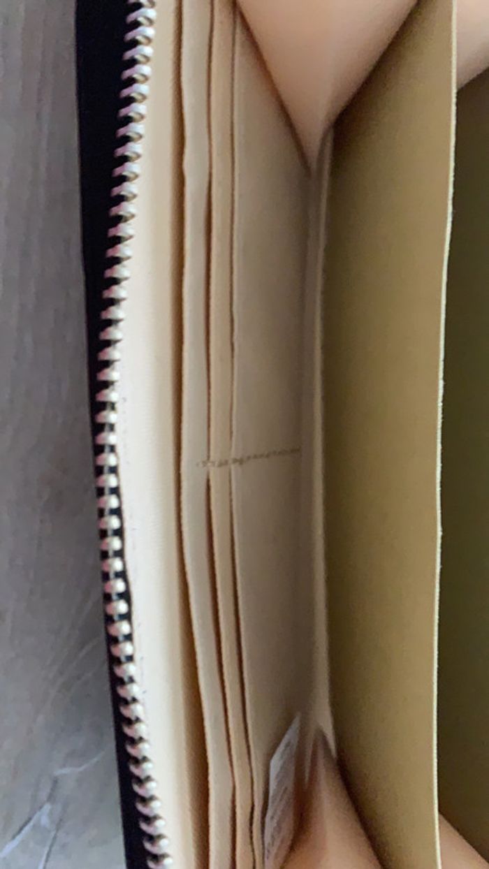 Portefeuille - photo numéro 3