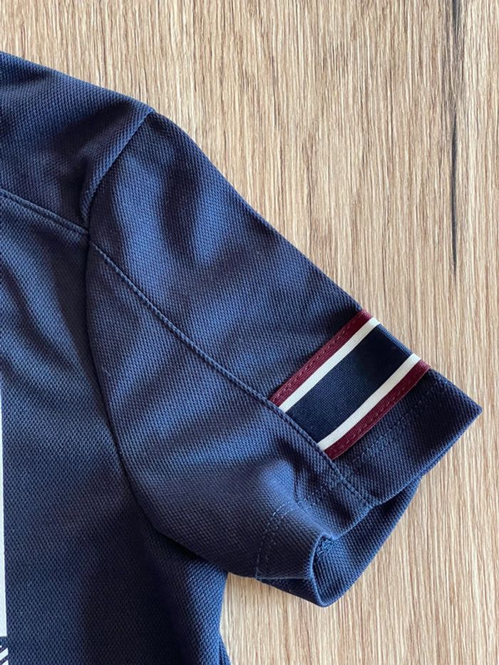 Tee shirt ikks taille 10 ans très bon état - photo numéro 8