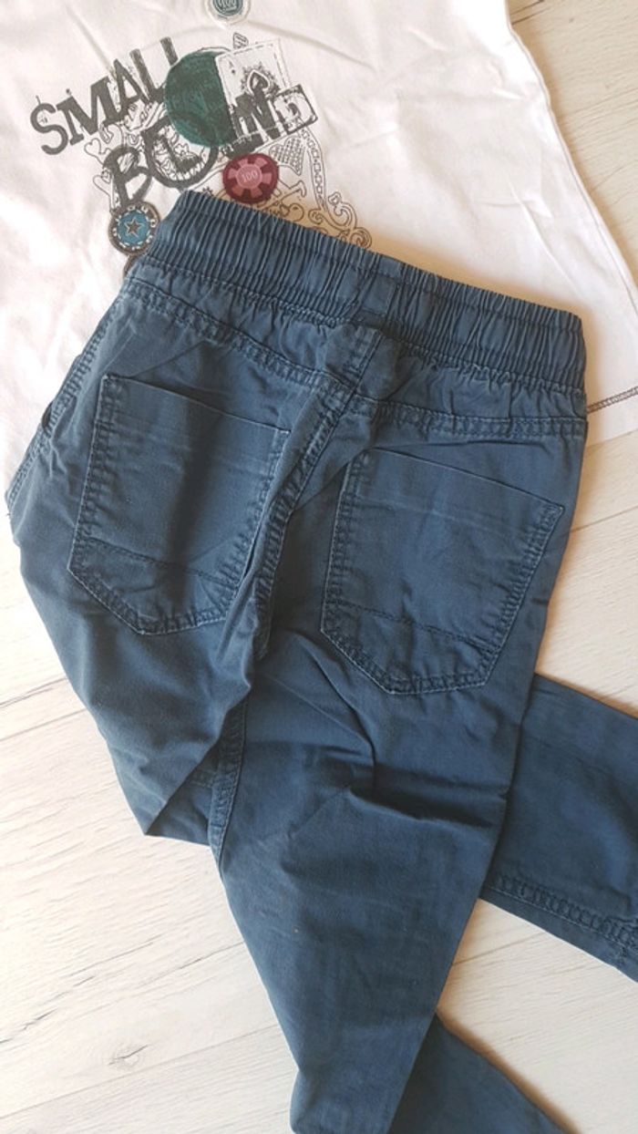 Lot de 3 articles garçon 4ans - photo numéro 8