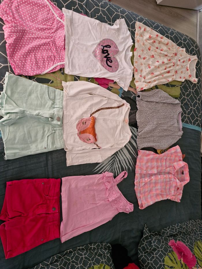 Lot de vêtements fille 6 ans - 54 pièces - AAA0 - photo numéro 4