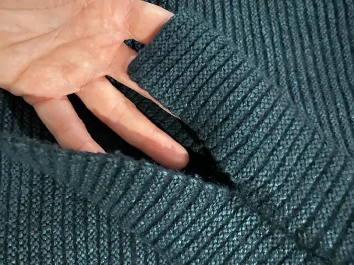 Pull laine noir zadig et voltaire - photo numéro 6