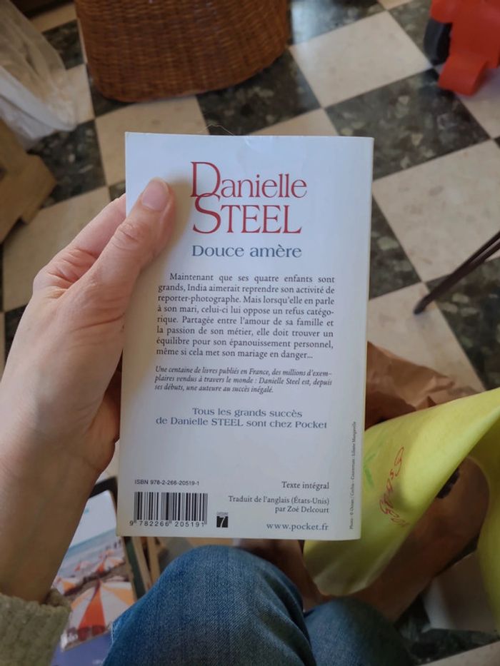 Danielle steel - douce amère - photo numéro 2