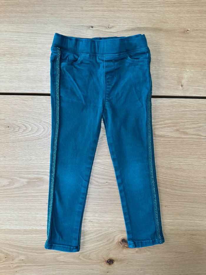 Tenue 2 pièces, teeshirt ML blanc visage vert foncé et tregging vert foncé assorti - Taille 3 Ans - photo numéro 11