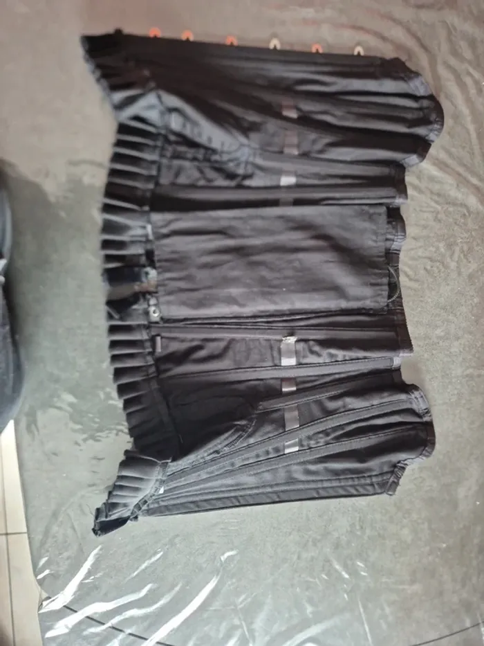 Corset velours noir - photo numéro 5