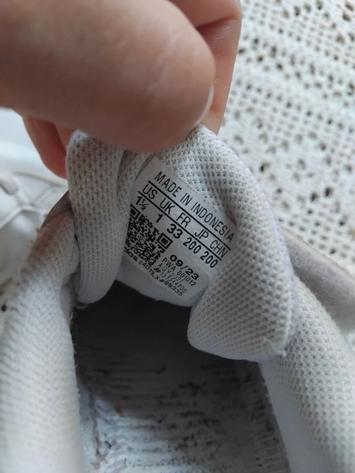 Basket Adidas - photo numéro 3