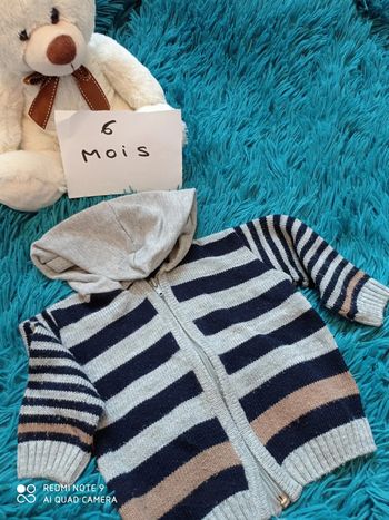 Pull 6 mois