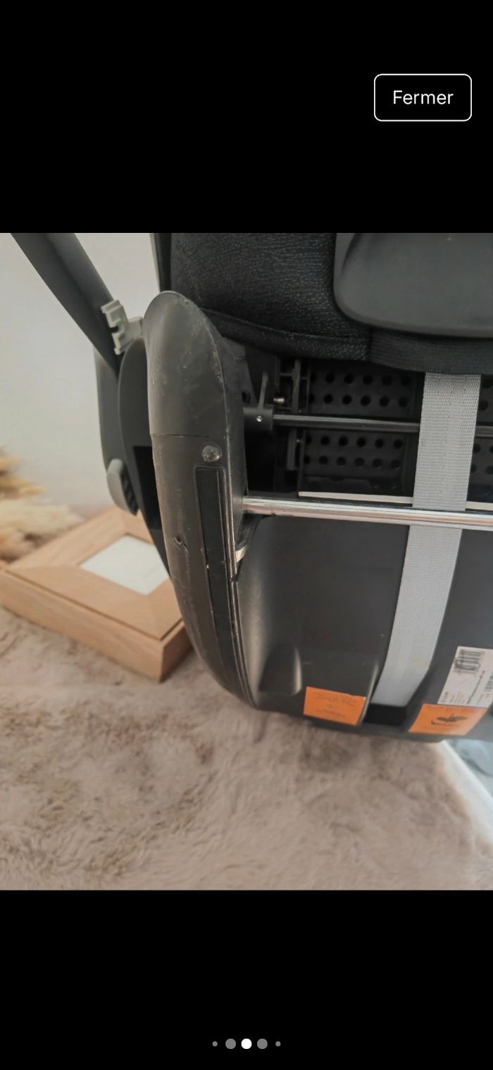 Cosy Cybex Cloud Z2 i-Size inclinable - Très bon état - Jamais accidenté
✔️ Inclinaison à plat | ✔️ Sécurité i-Size | ✔️ Compatible poussettes | Sécurité voiture bébé, confort - photo numéro 6