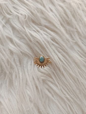 Bague dorée en acier inoxydable réglable motif soleil pierre bleue grisée Easyclothes Neuf