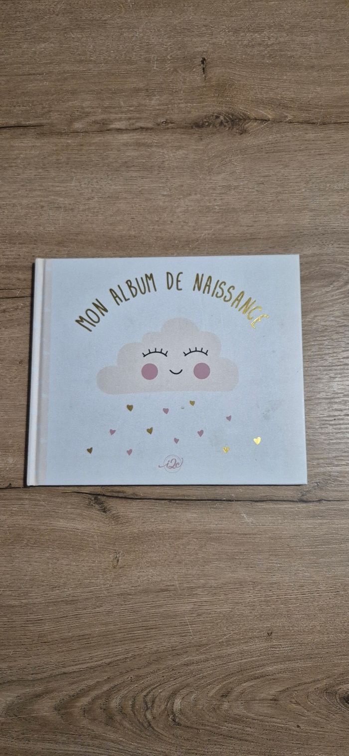 Mon album de naissance et de 1ères fois