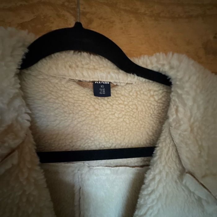 Manteau fourré kiabi XS - photo numéro 2
